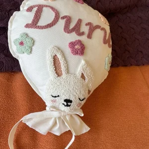 İsme Özel Bebek Dekoratif Balon Yastık -İç Dolgulu, Model: PPK089 - Görsel 3
