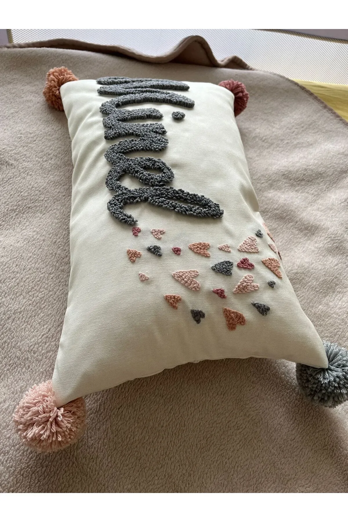 İsme Özel Bebek Takı Yastık Kılıfı Model: PPK024 - Görsel 2