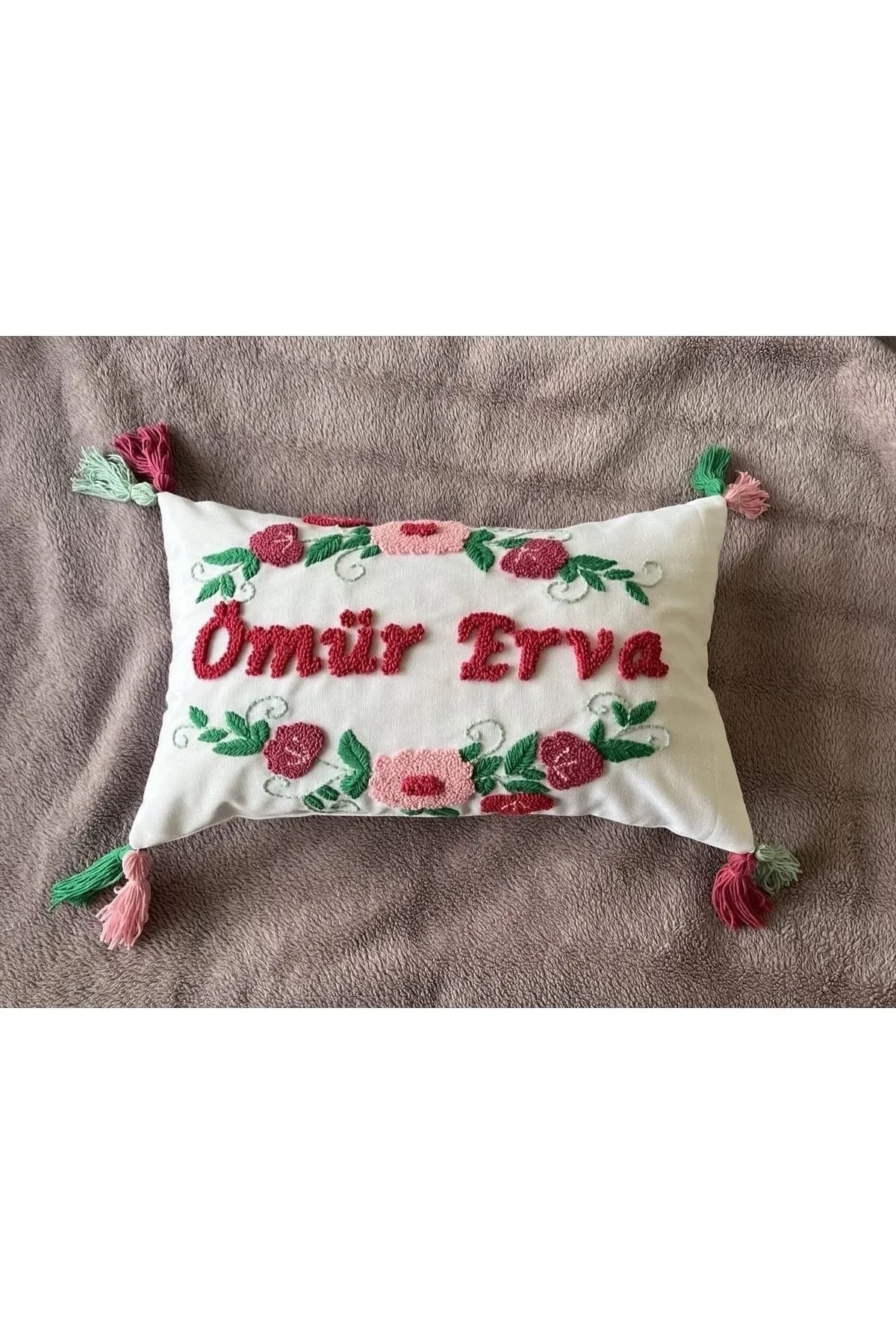 İsme Özel Bebek Takı Yastık Kılıfı Model: PPK063
