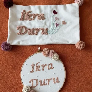 Punch Işlemeli Isimli Kapı Süsü Ve Takı Yastığı Takımı  (İÇ DOLGUSUZ)